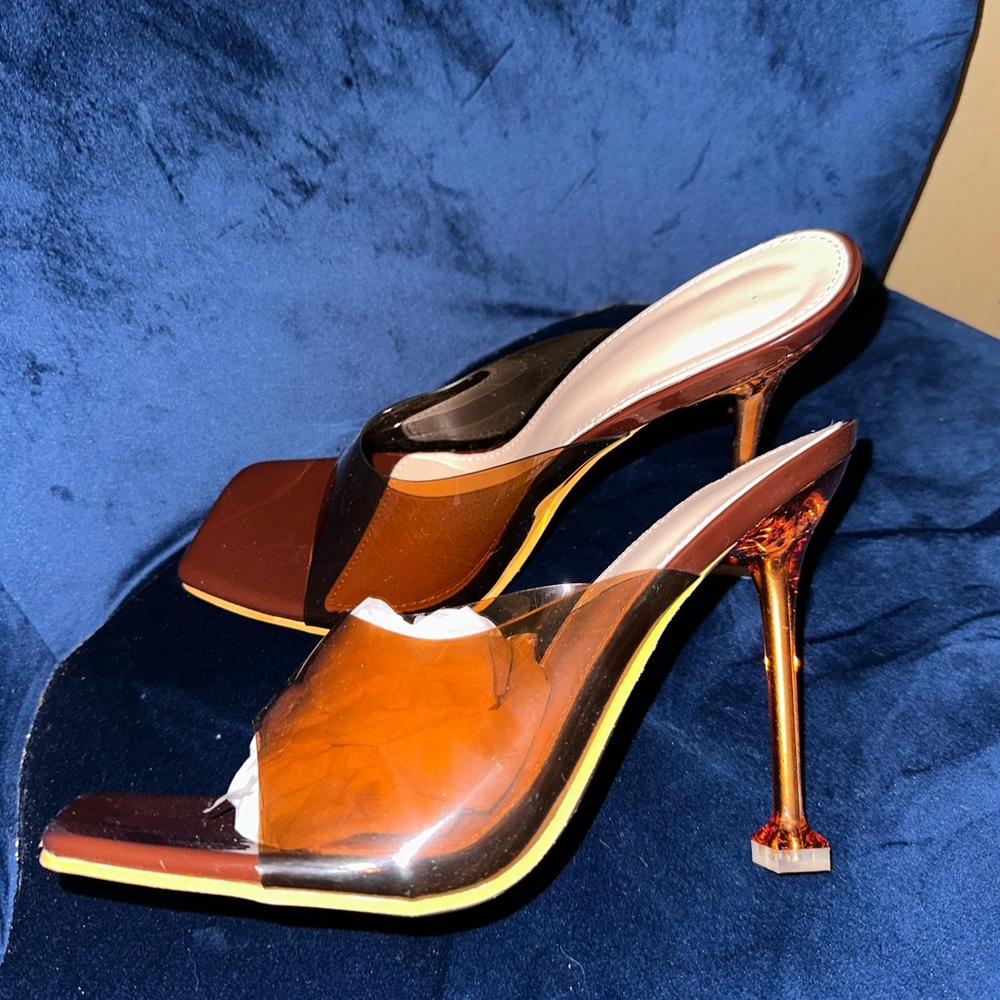 Open toed mules